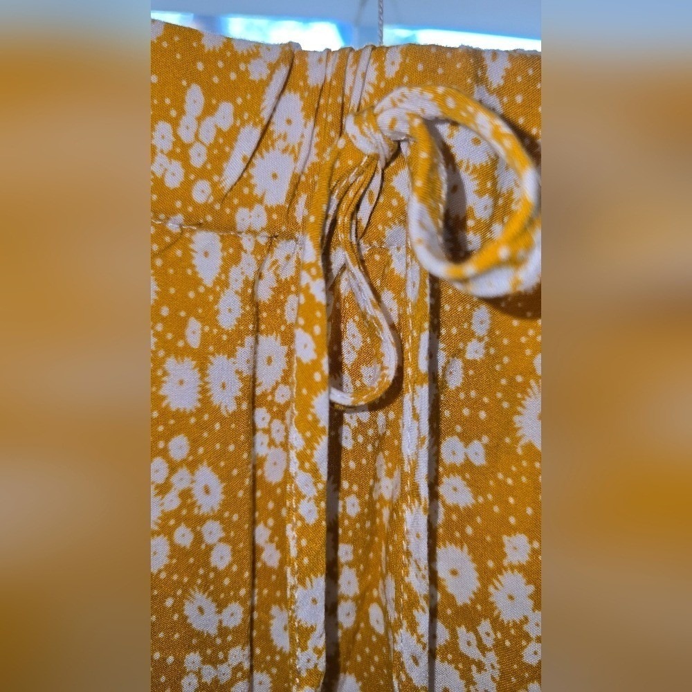 Women's Floral‎ Tiered Maxi Skirt - Yellow W/White Flowers - Picture 2 of 7